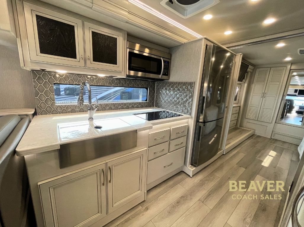 2023 Holiday Rambler Nautica 34RX CLASS A