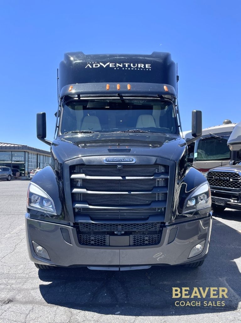 2027 Showhauler Adventure A45BB CLASS C