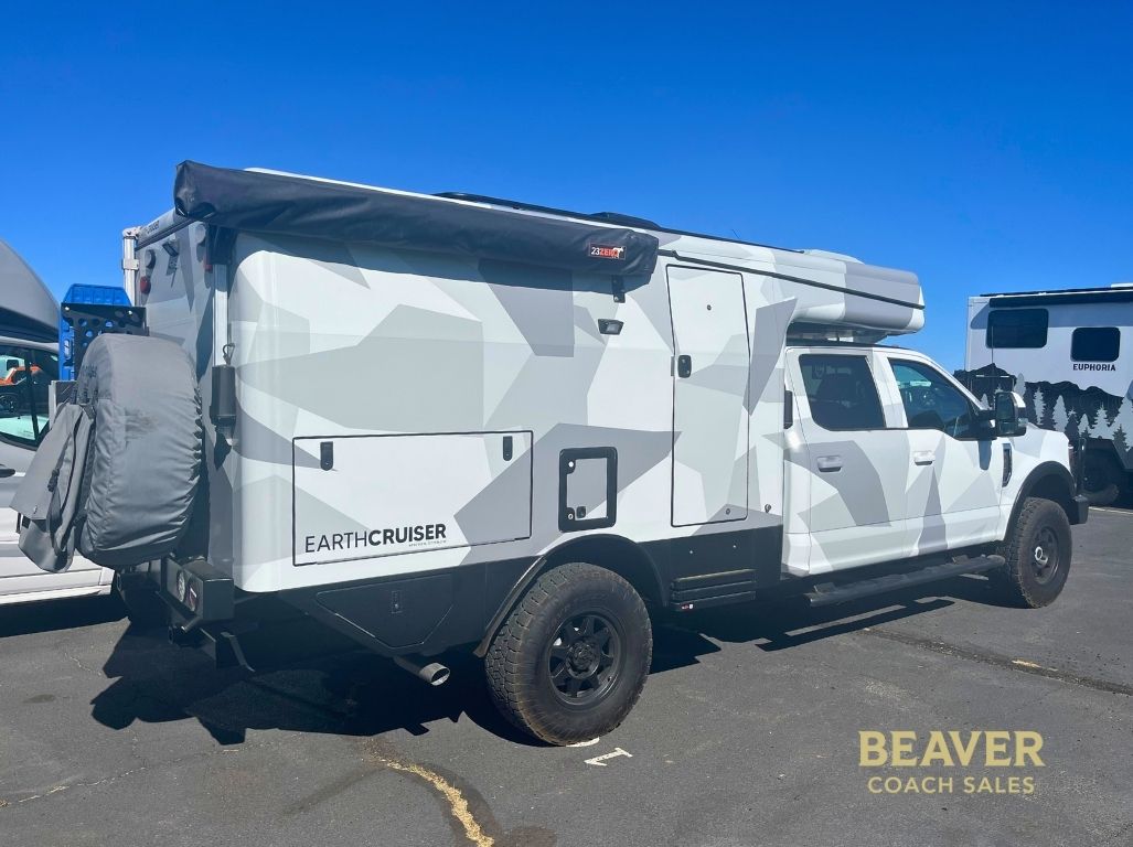 2023 Earthcruiser Terranova CLASS C