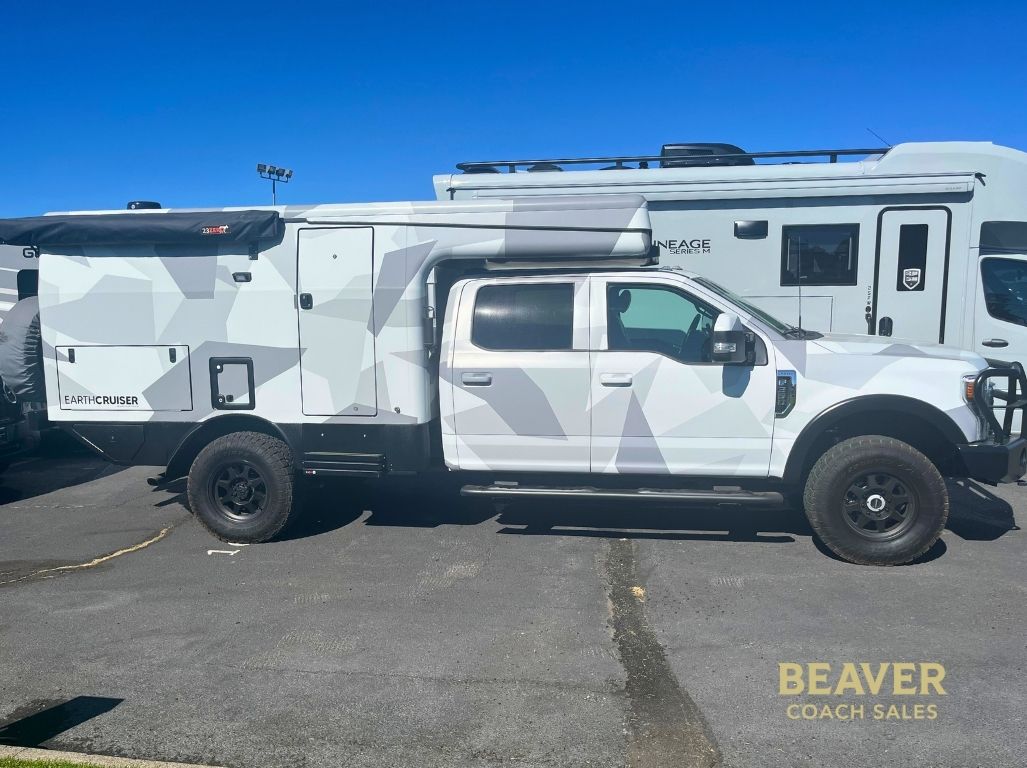 2023 Earthcruiser Terranova CLASS C