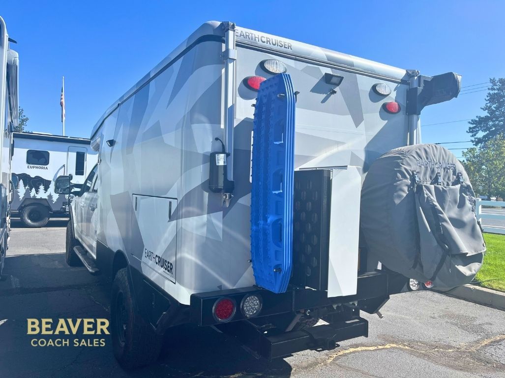 2023 Earthcruiser Terranova CLASS C