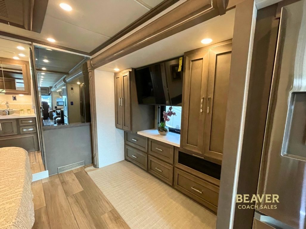 2027 Newmar Ventana 4037 CLASS A
