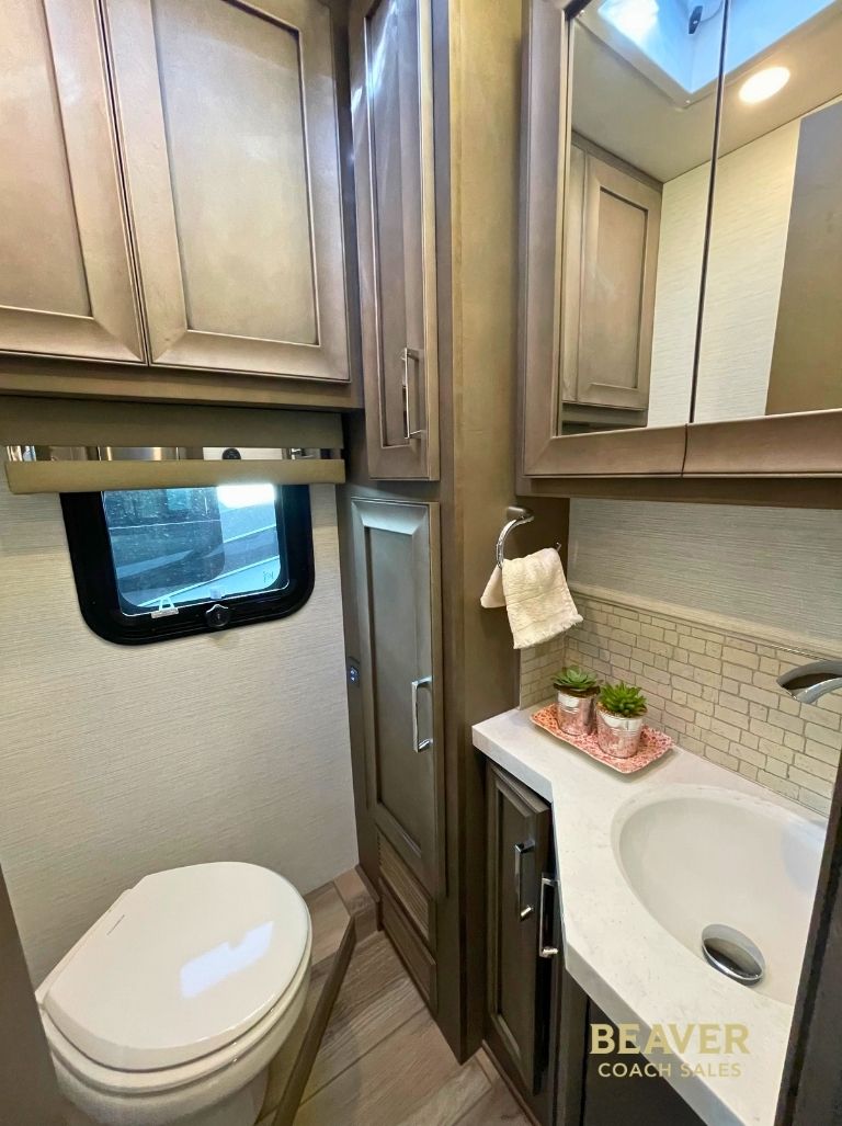 2027 Newmar Ventana 4037 CLASS A