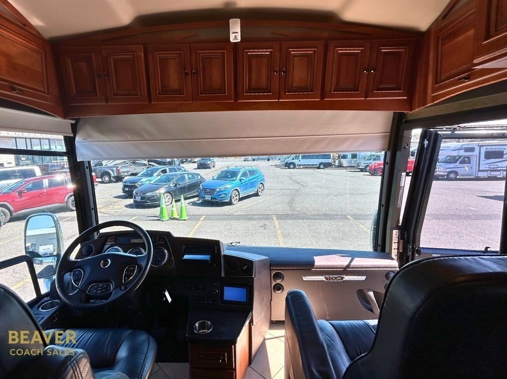 2013 WINNEBAGO TOUR CLASS A