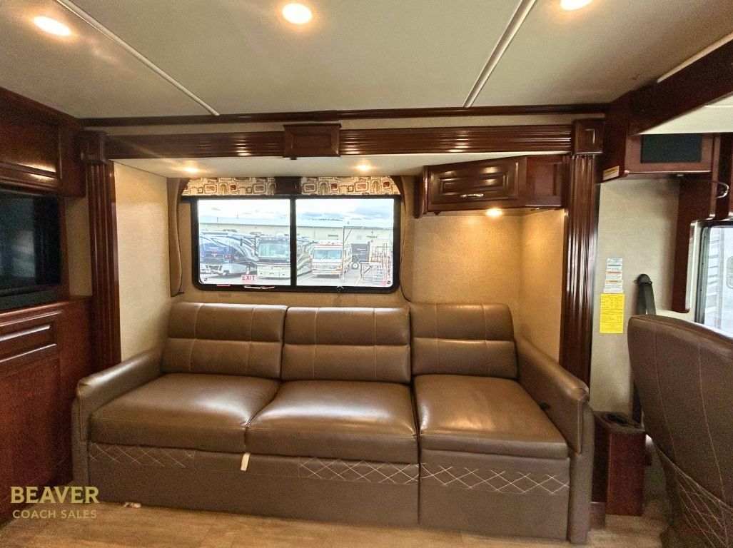 2019 Fleetwood Bounder CLASS A