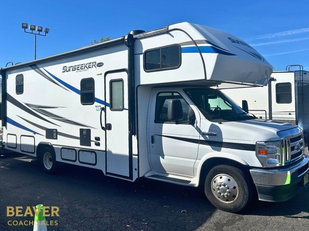 2022 FOREST RIVER SUNSEEKER 2440DSF CLASS C