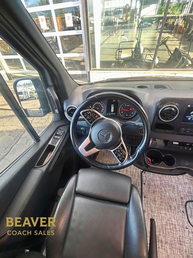 2022 WINNEBAGO REVEL CLASS A