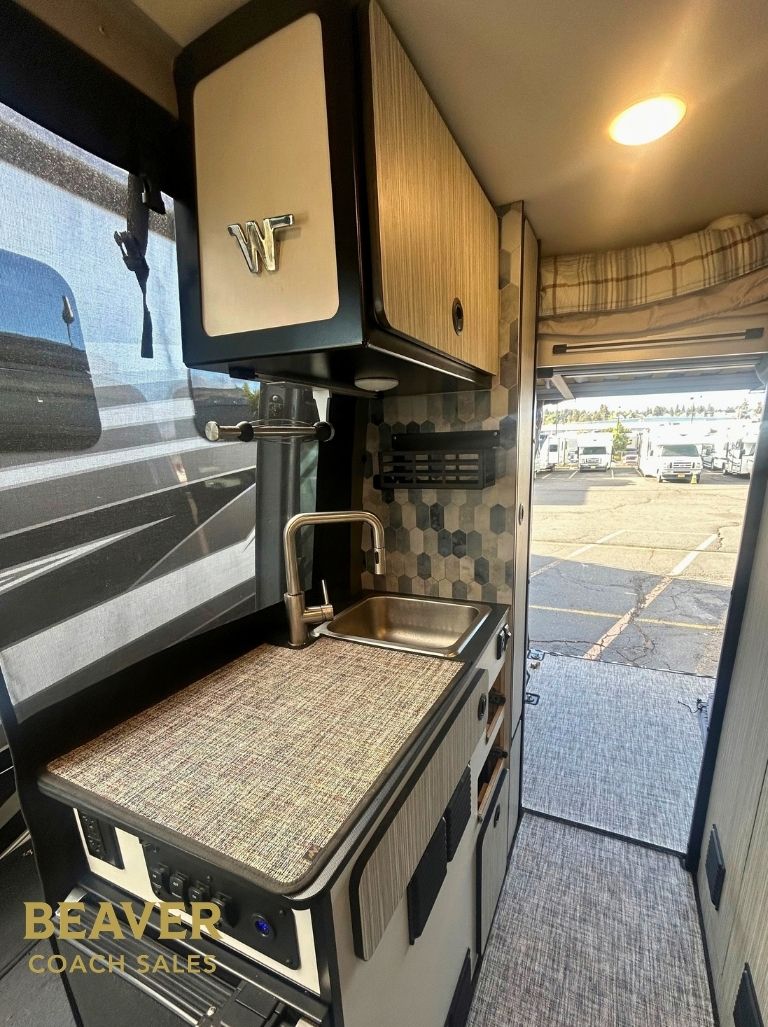 2022 WINNEBAGO REVEL CLASS A