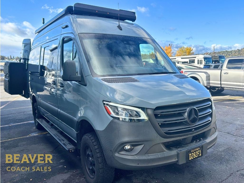2022 WINNEBAGO REVEL CLASS A