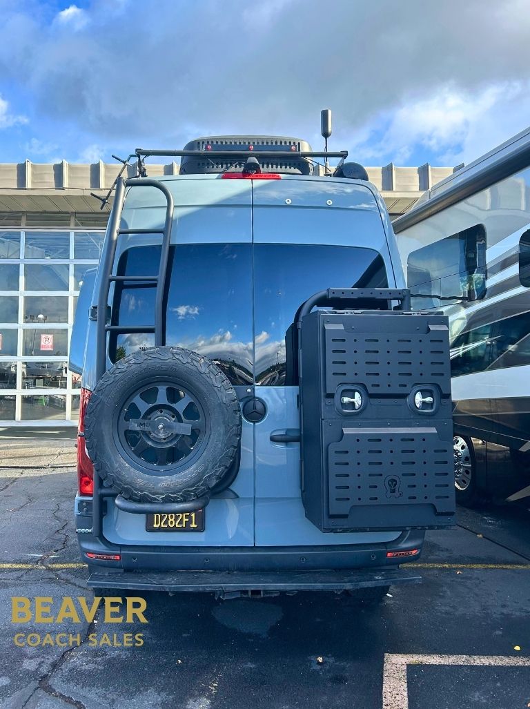 2022 WINNEBAGO REVEL CLASS A