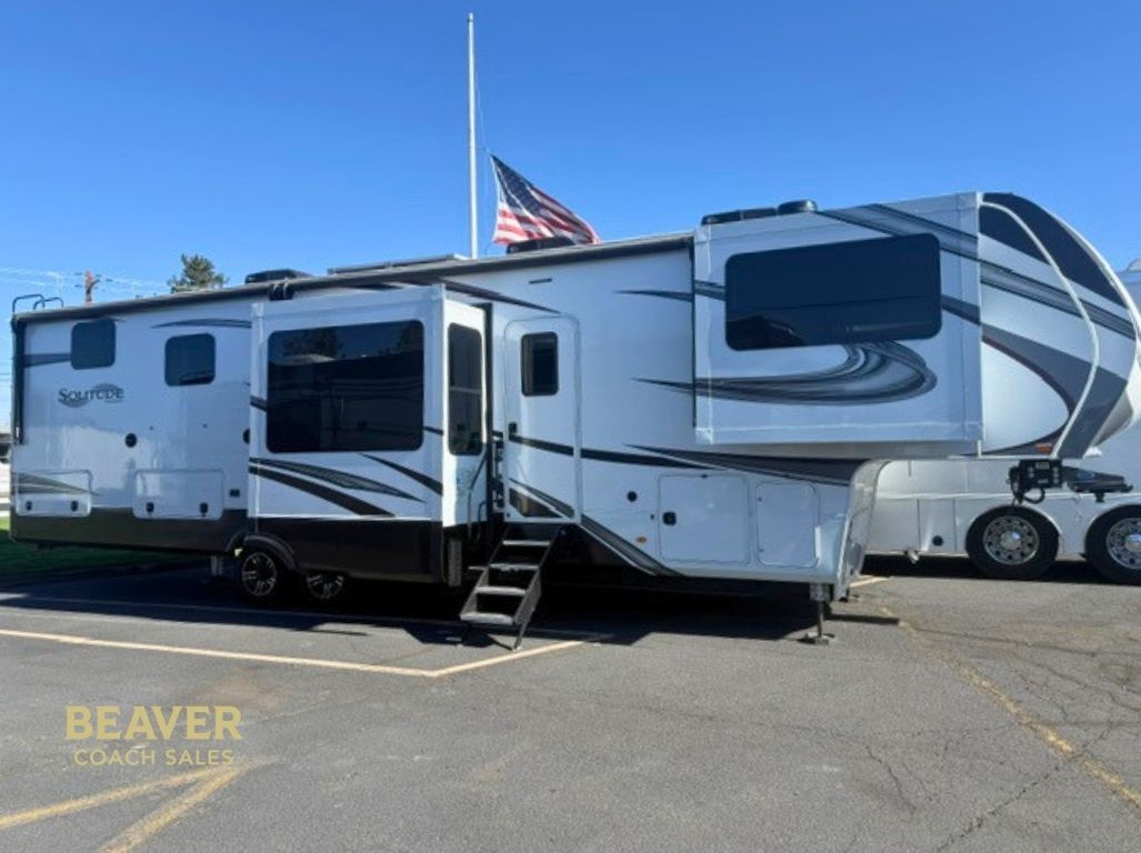 2023 Grand Design Solitude 382WB FIFTH WHEEL