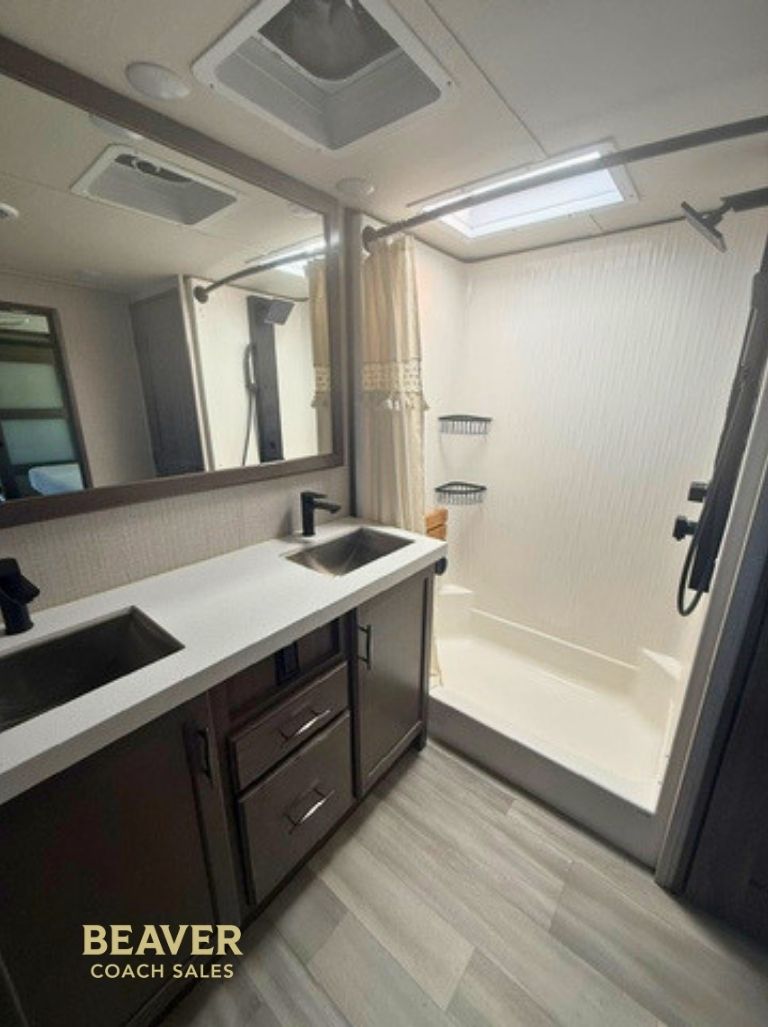 2023 Grand Design Solitude 382WB FIFTH WHEEL