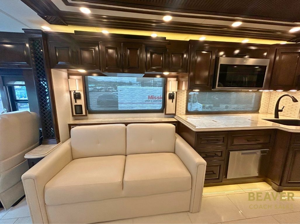 2024 Newmar London Aire 4551 CLASS A