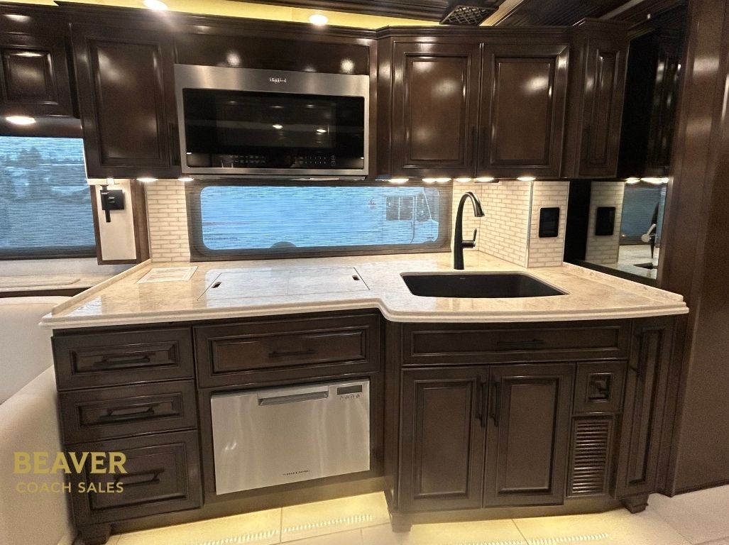 2024 Newmar London Aire 4551 CLASS A