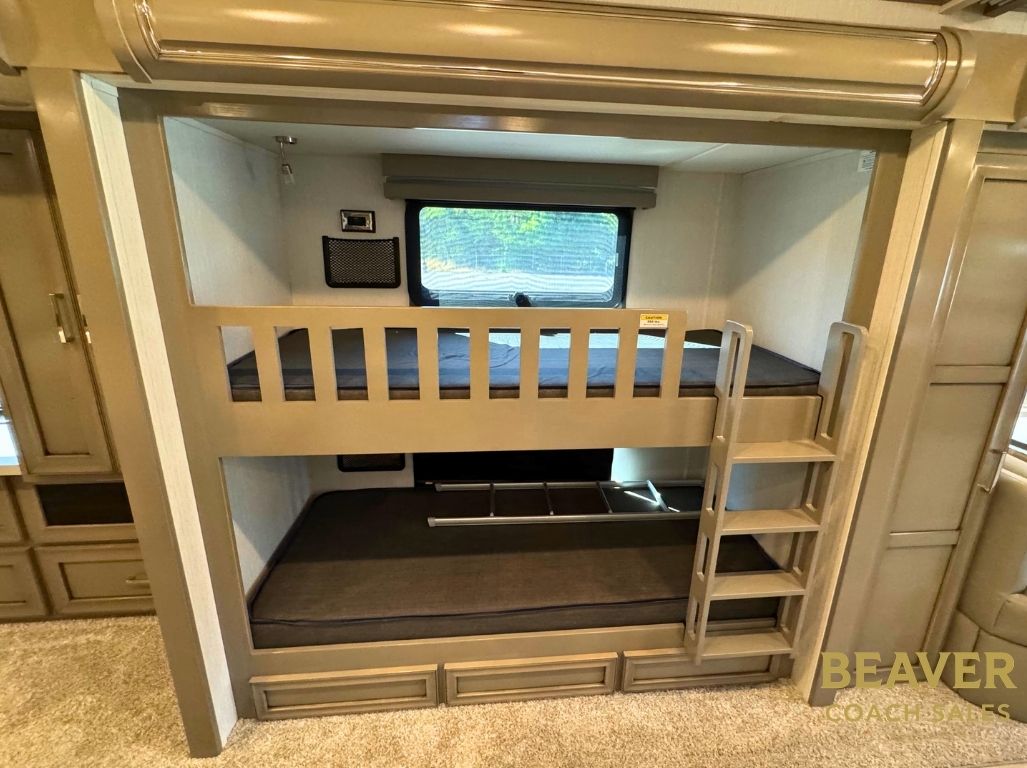 2025 Newmar Ventana 4340 CLASS A