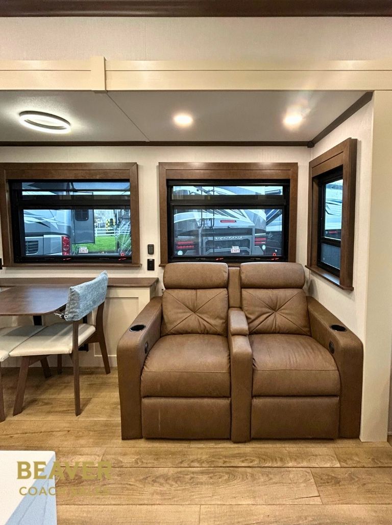 2027 FOREST RIVER RIVERSTONE FIFTH WHEEL