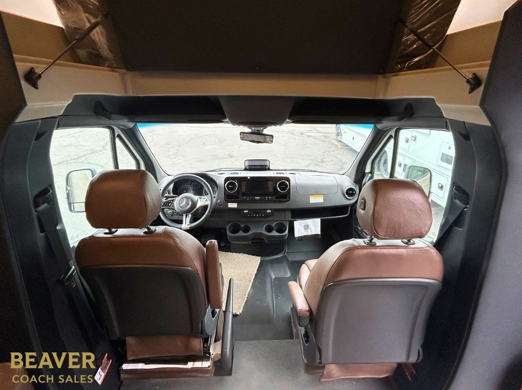 2027 Newmar Freedom Aire 2512 CLASS C