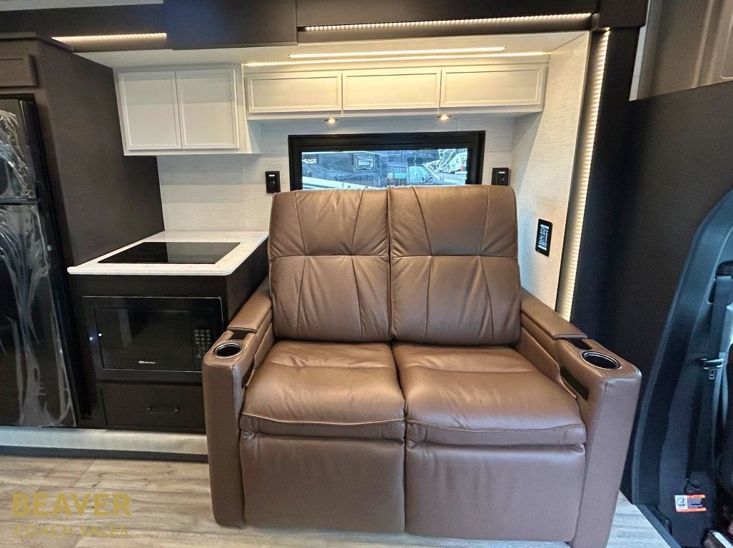 2027 Newmar Freedom Aire 2512 CLASS C