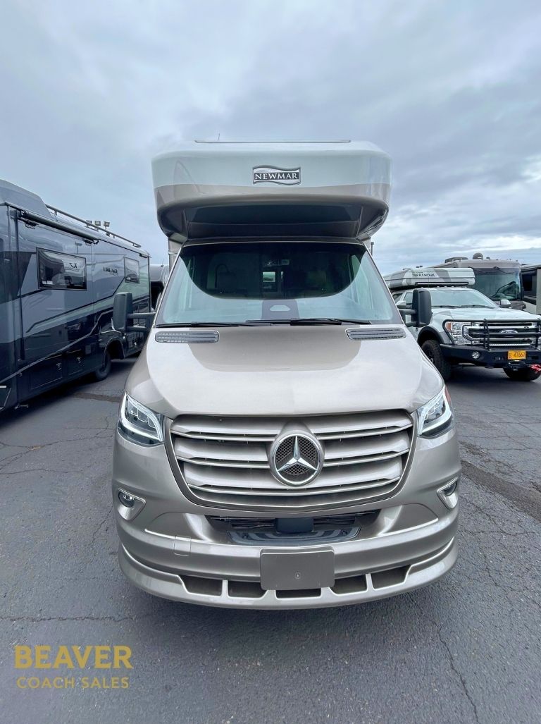 2027 Newmar Freedom Aire 2512 CLASS C
