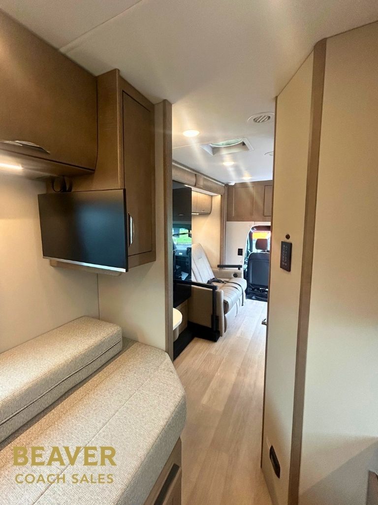 2027 RENEGADE VIENNA CLASS C