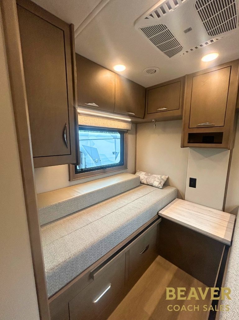 2027 RENEGADE VIENNA CLASS C