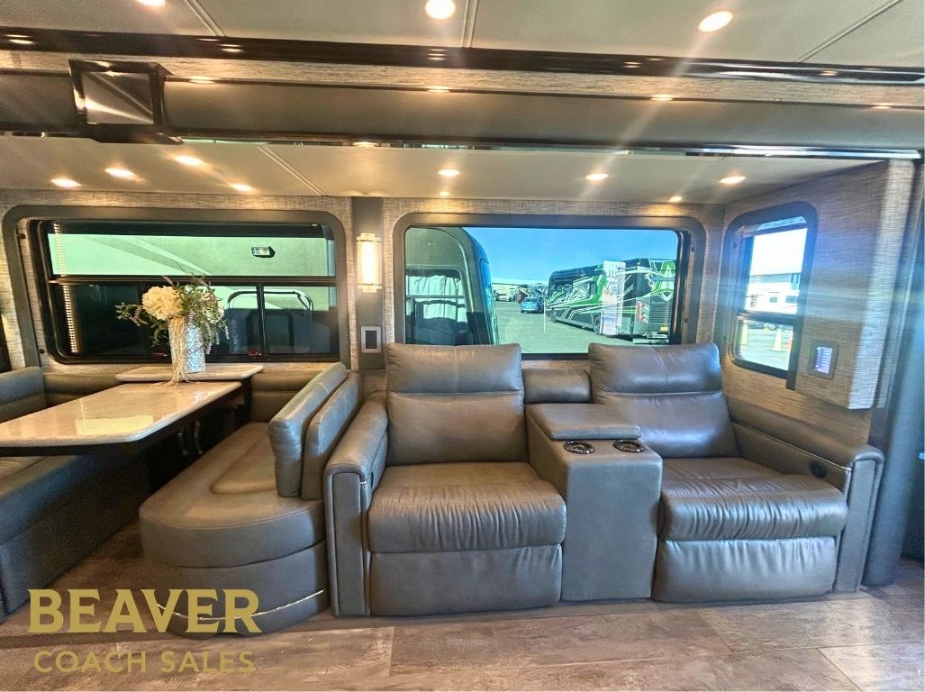 2020 NEWMAR KING AIRE CLASS A