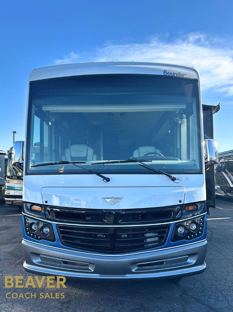 2021 FLEETWOOD BOUNDER CLASS A