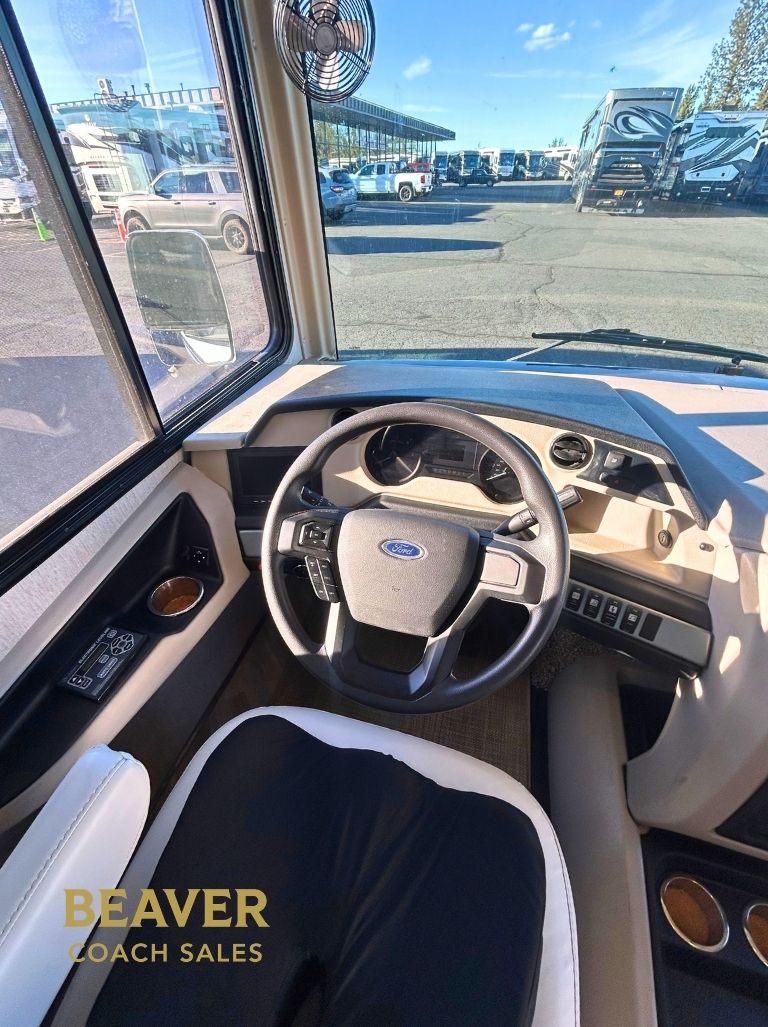 2021 FLEETWOOD BOUNDER CLASS A