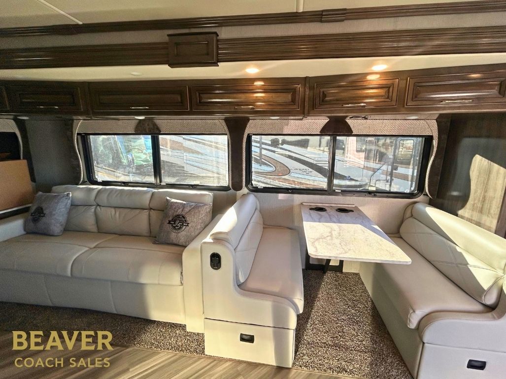 2021 FLEETWOOD BOUNDER CLASS A