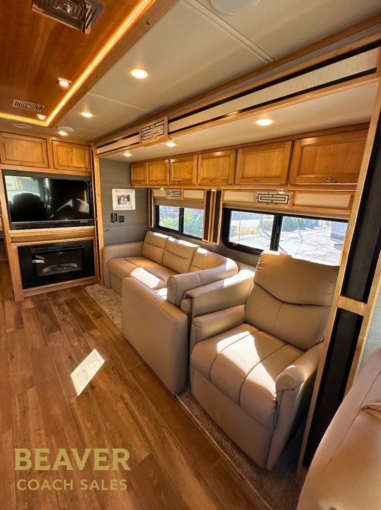 2021 Tiffin Motorhomes ALLEGRO RED CLASS A