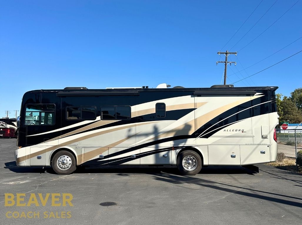 2021 Tiffin Motorhomes ALLEGRO RED CLASS A