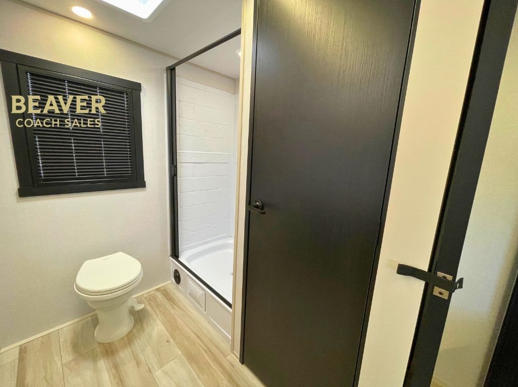2027 FOREST RIVER SALEM TRAVEL TRAILER